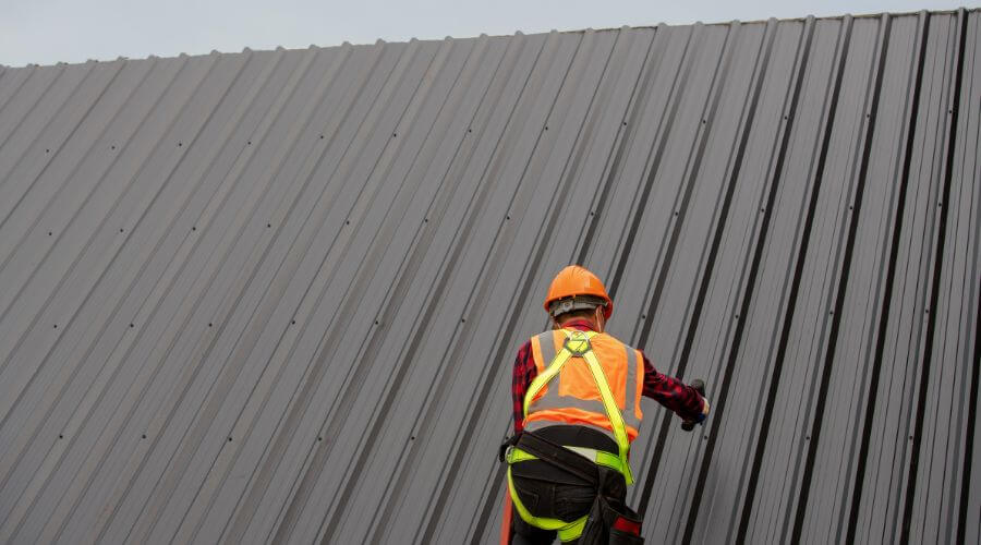 Professional metal roof installation services in Newington, CT